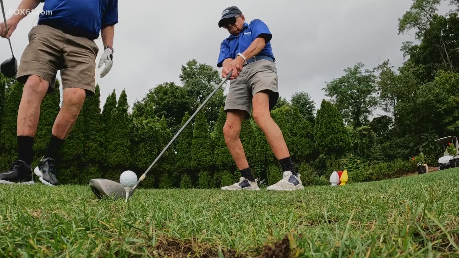 John Casolo has been totally blind since 1984, but the 90-year-old is intent on still hitting the links.