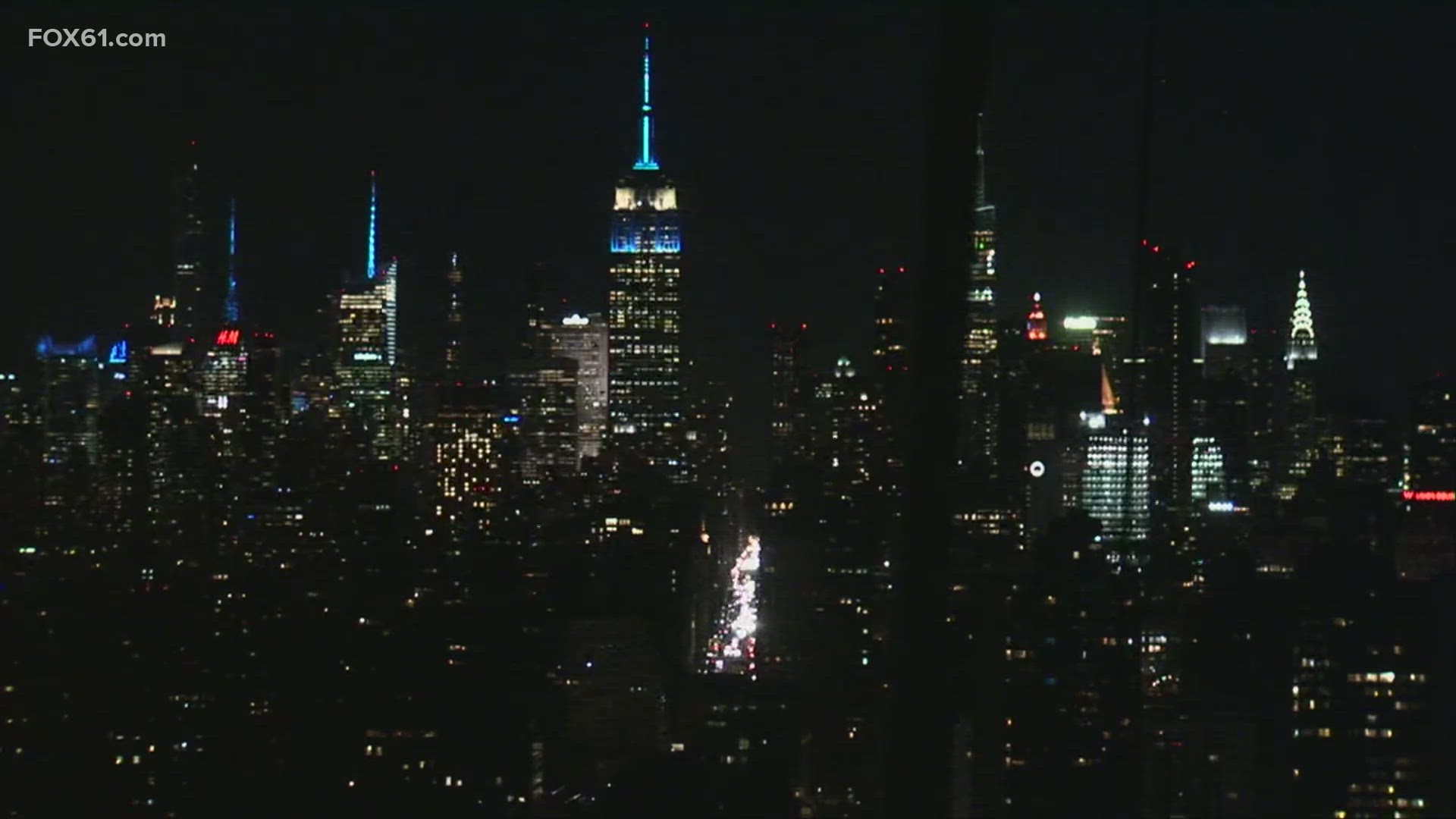The Empire State Building changed its colors on Monday night to blue and white to honor the University of Connecticut’s NCAA National Championship win over San Diego