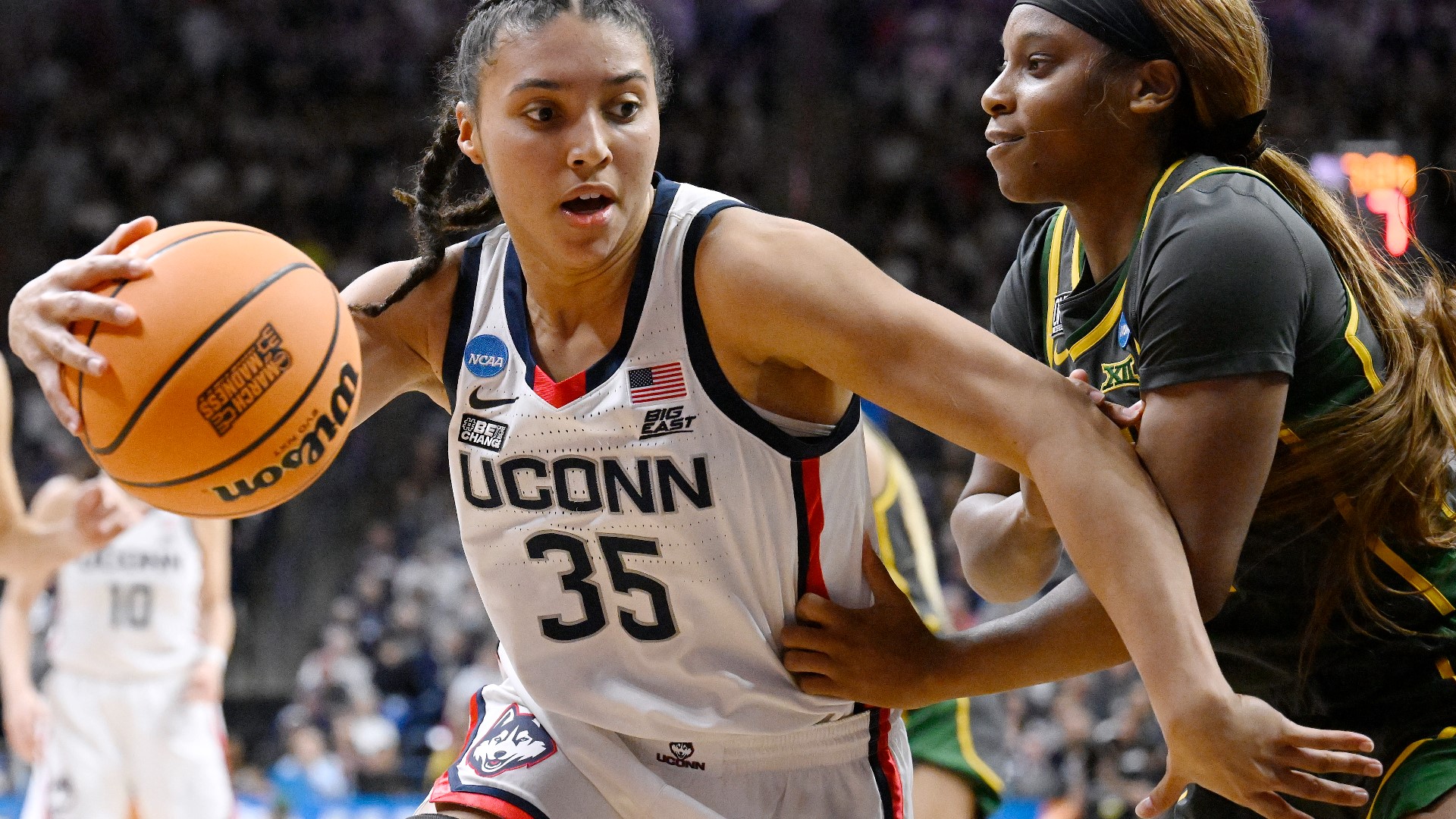 UConn's Azzi Fudd To Miss 23-24 Basketball Season With Injury | Fox61.com