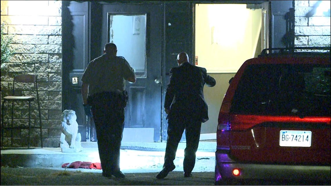 Conn. police investigate possible stabbing in Bolton