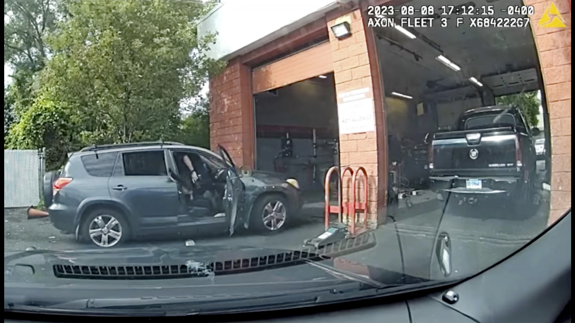 Family of man killed by West Hartford officer files lawsuit | fox61.com