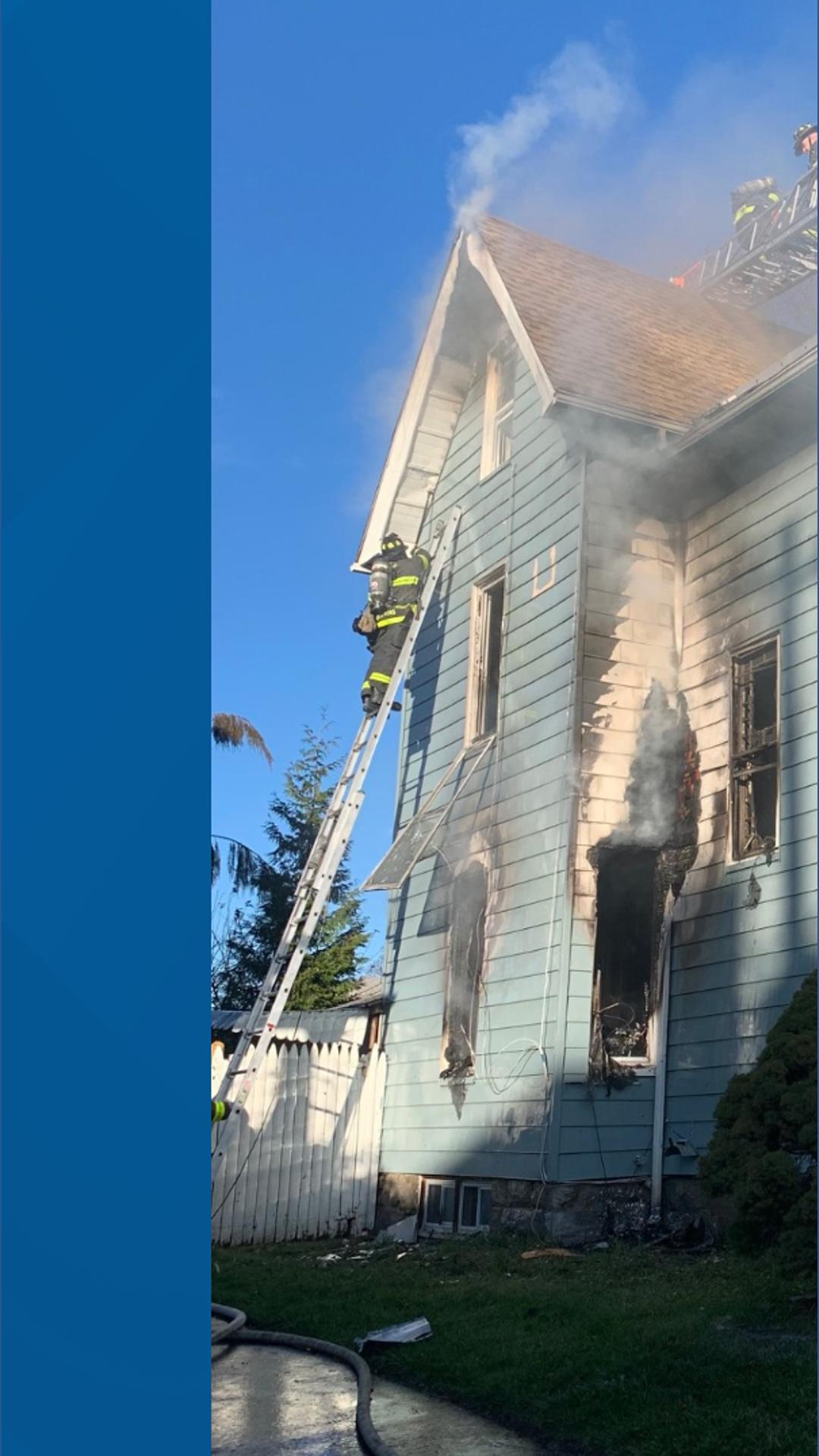 5 firefighters injured, 12 displaced after Norwalk house fire | fox61.com