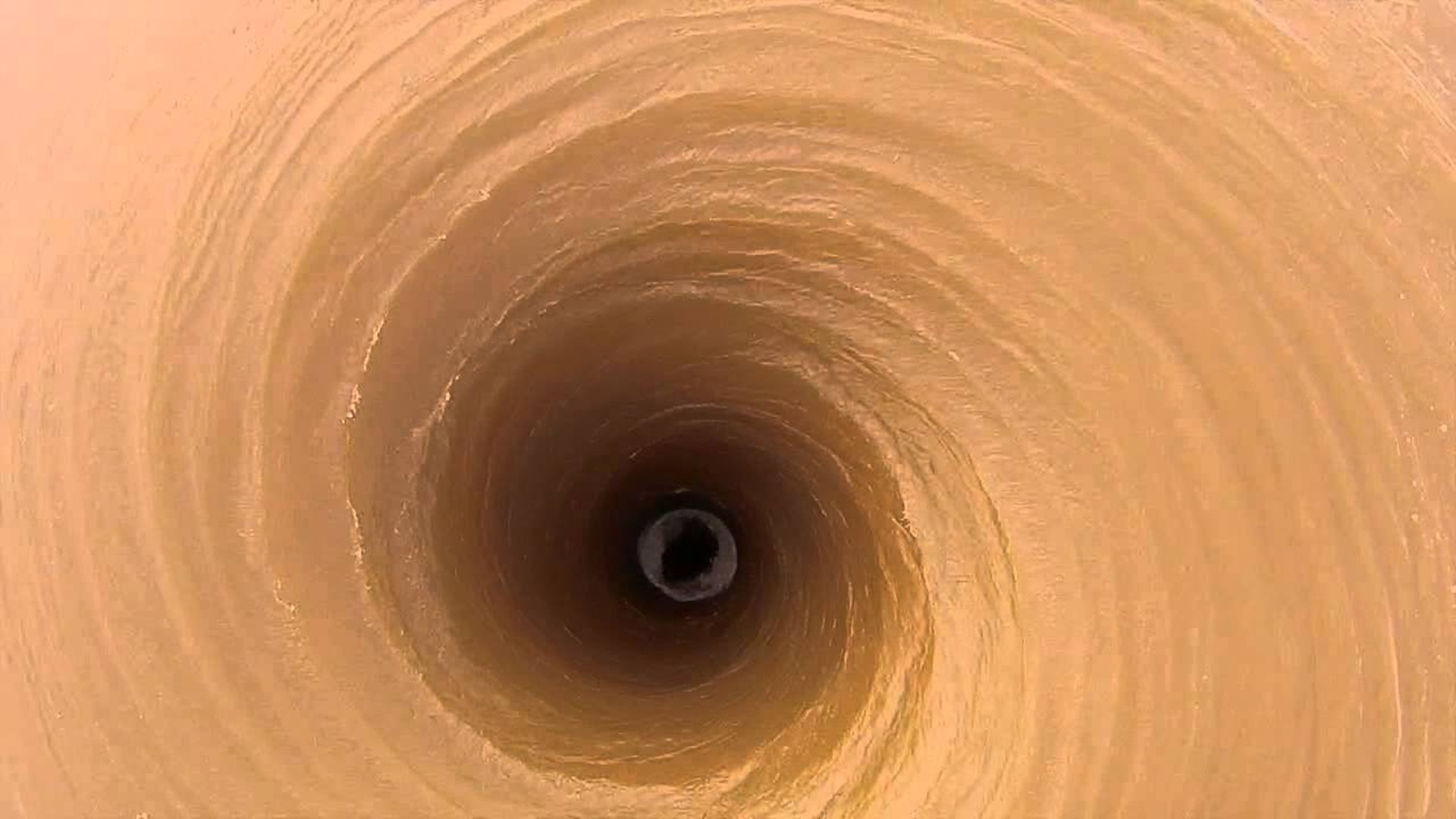 Amazing video of giant vortex in Texas | fox61.com