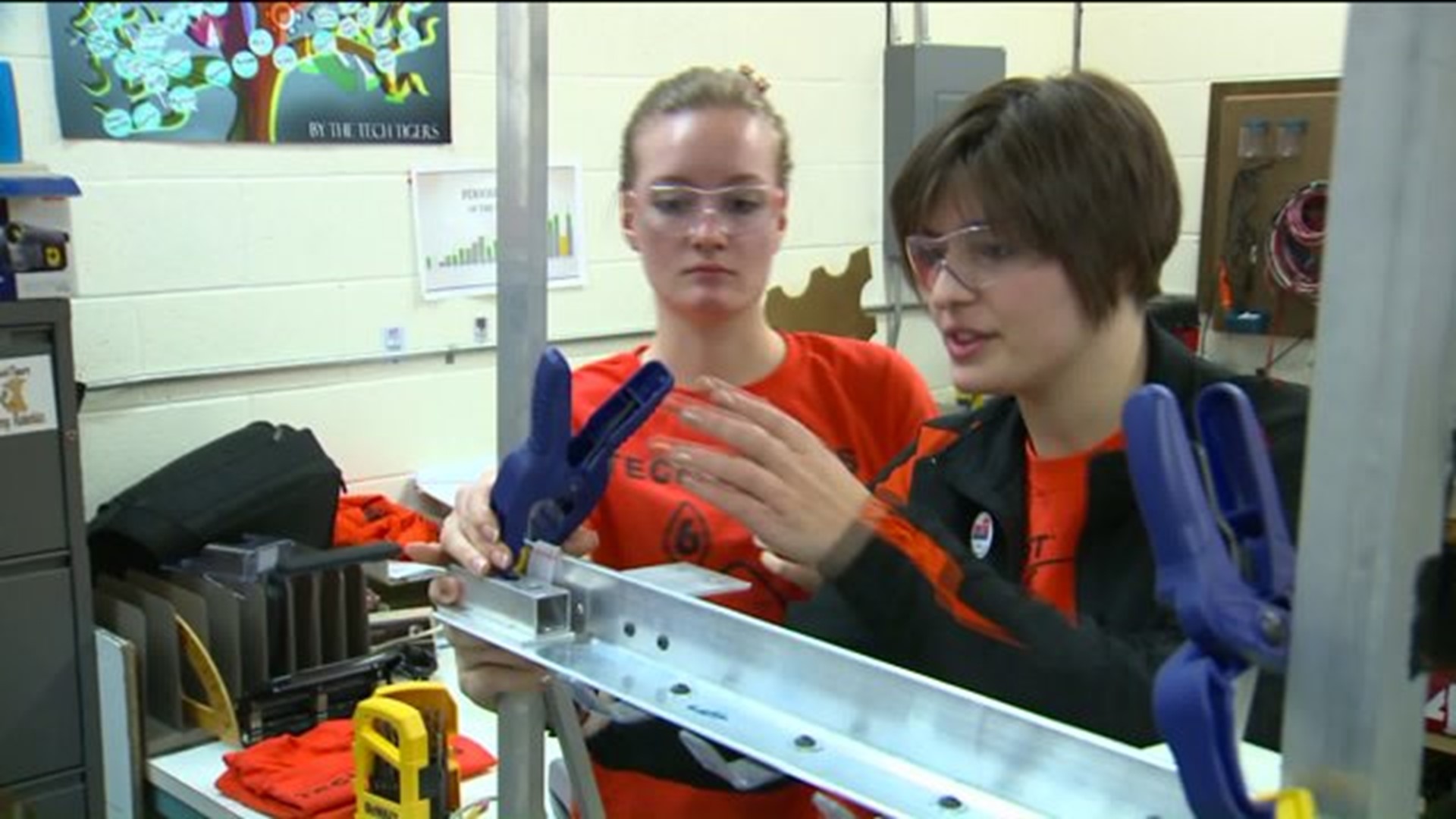 All-girl robotics team at Mercy High School pushes to inspire teens
