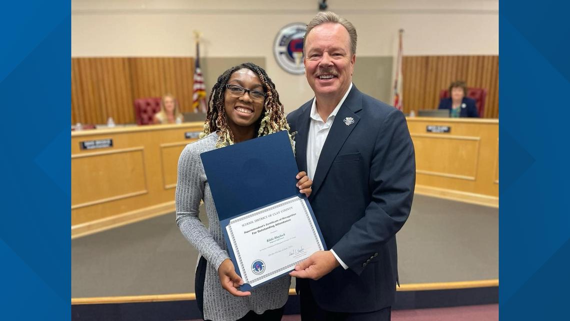 Florida teen earns perfect attendance from kindergarten on - Vimarsana News