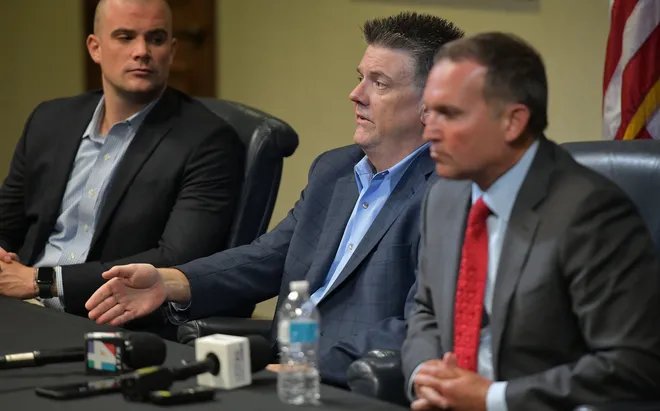 Jacksonville mayor's top admin earned over 60k in pandemic money - Vimarsana News
