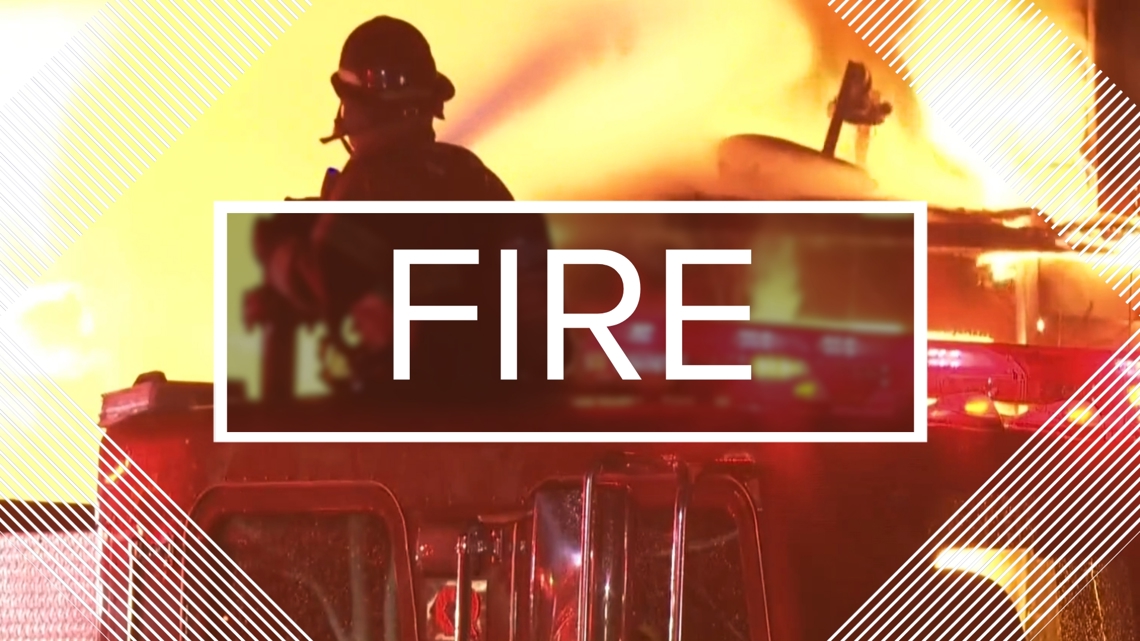 Person rescued from Galesburg house fire, 1 dog killed