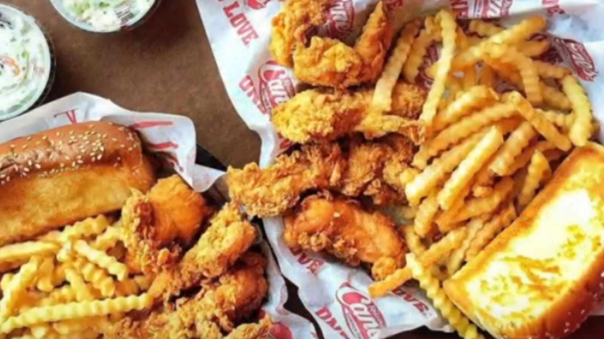 Raising Canes raising starting wage in Ohio to 15 per hour