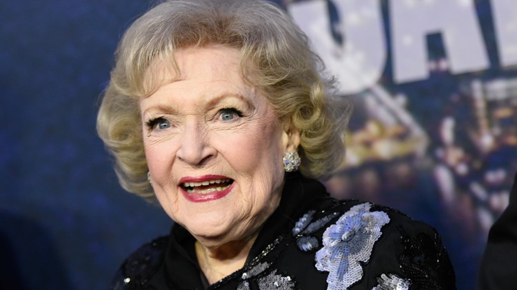Former Golden Girl Betty White invites fans to her 100th birthday party