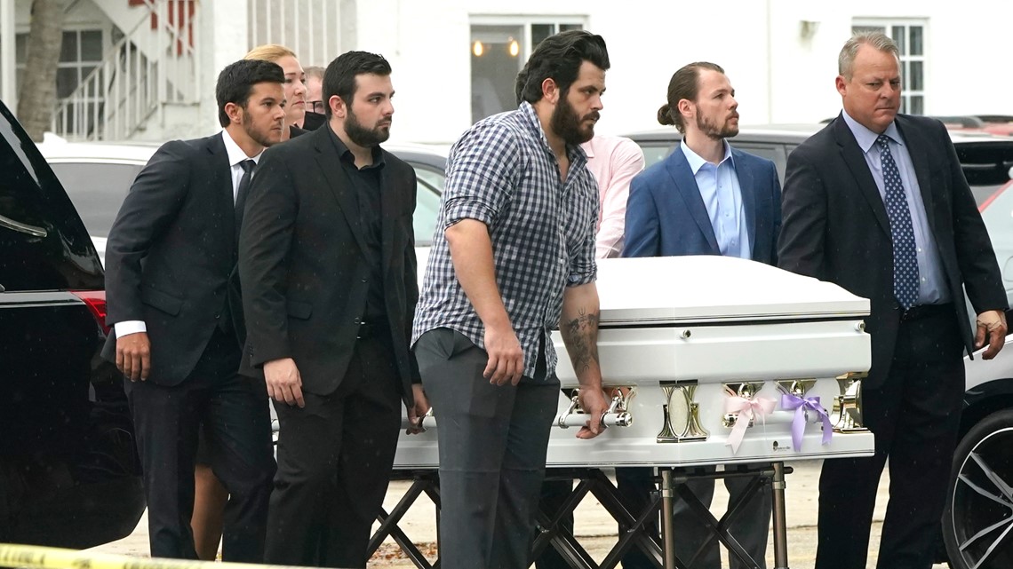 Sisters Lucia and Emma Guara buried in same coffin - Vimarsana News