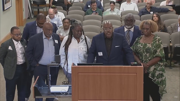 Dispute simmering between Tampa's Racial Reconciliation Committee and the mayor's office