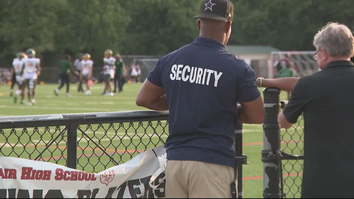 Teens arrested after viral video of fight after football game | fox43.com