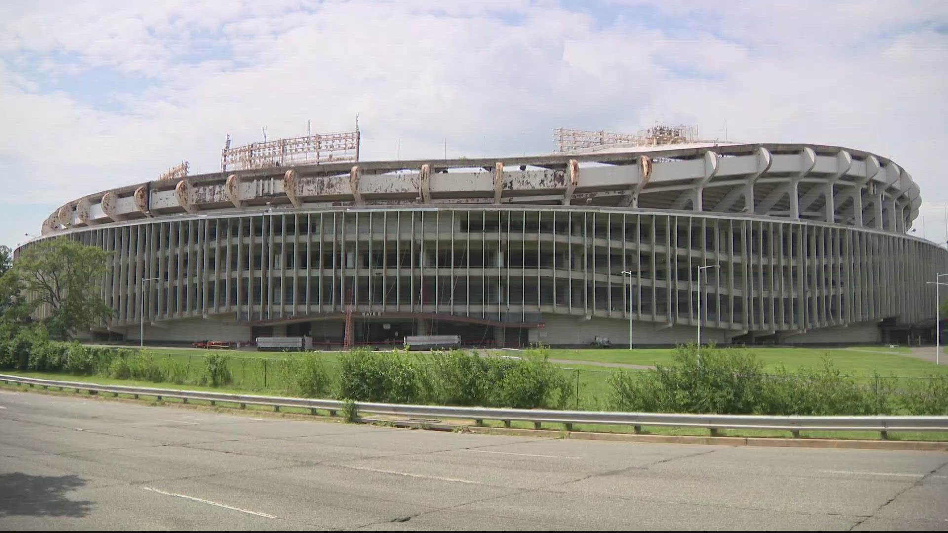 The bill would extend D.C.’s lease with the federal government for the RFK site for up to 99 years and expand how the site can be used.