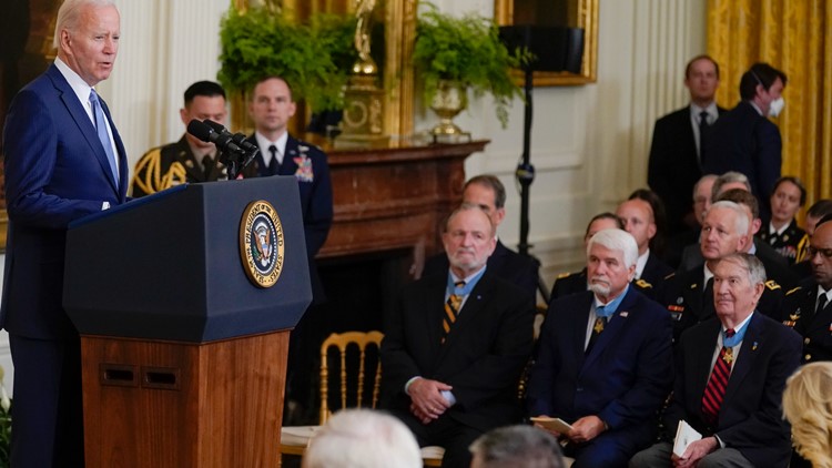 4 Army soldiers who fought in Vietnam receive Medal of Honor