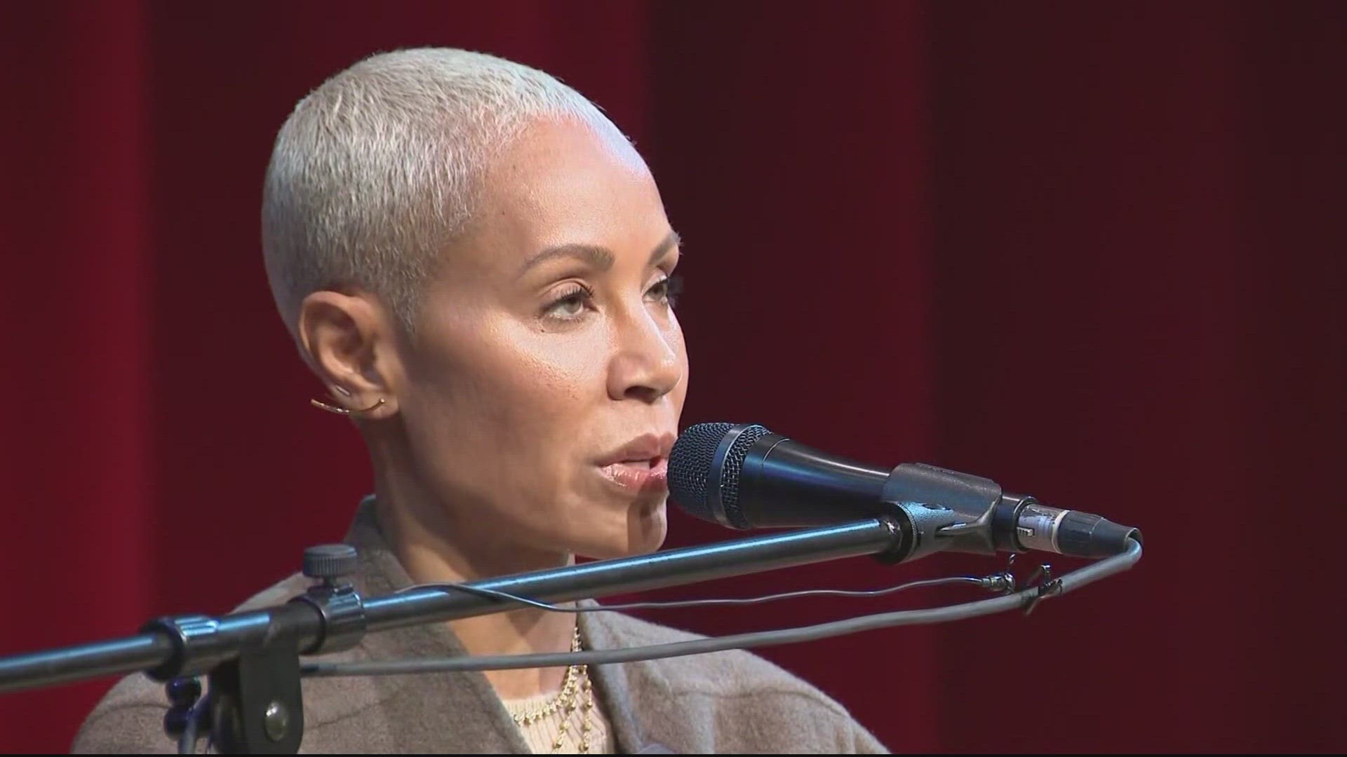 The author is stopping at Howard Theatre to promote her new book, 'Worthy,' where she shares that she's been separated from husband Will Smith since 2016.