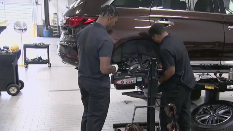 Expert: We are likely to have a trade war due to new tariffs