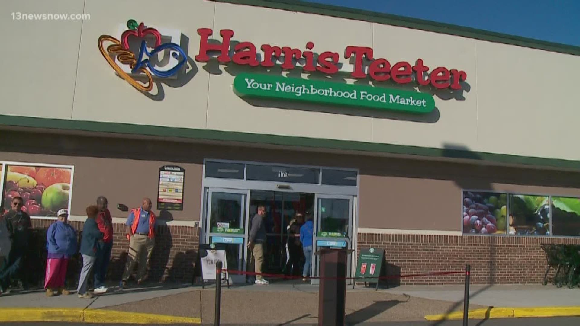 The new store opened in Ocean View, ending a "food desert" in the neighborhood.