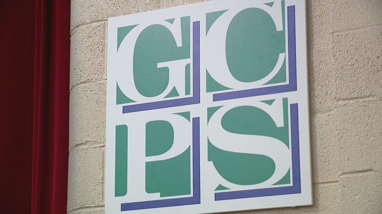 Therapists recommend parents engage with kids more following threat toward Gloucester middle school