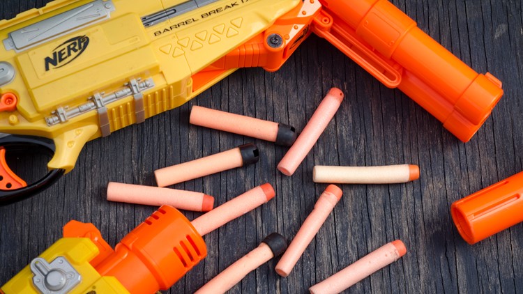 Elizabeth City police find Nerf guns on student after he reportedly threatens school