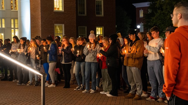 Captains for Hoos, Hokies for Hoos | Virginia colleges show solidarity with University of Virginia after shooting