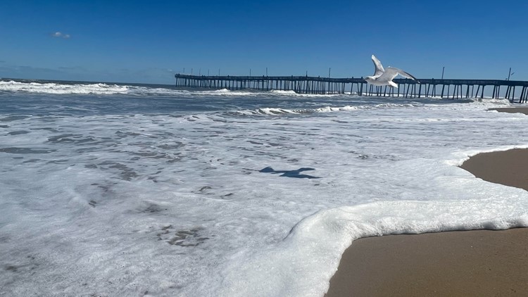 Red flag advisory up as Hurricane Fiona sends rip currents to Virginia Beach Oceanfront