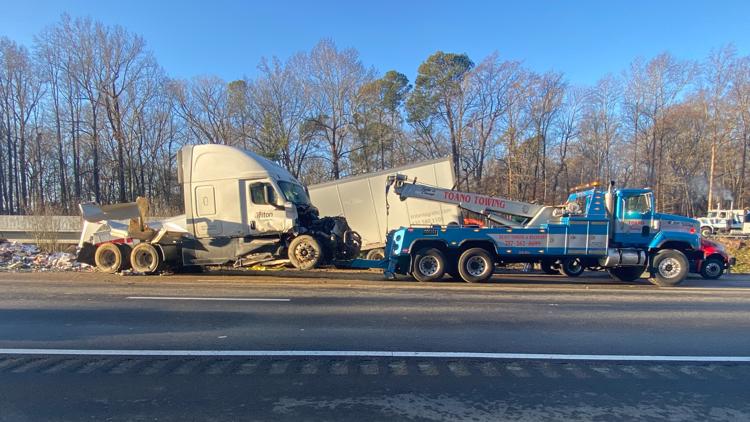 UPDATE: 3 dead, 22 hurt after tractor-trailer, bus crash in York County