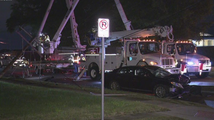 Hampton Boulevard crash blocks some traffic to Naval Station Norfolk