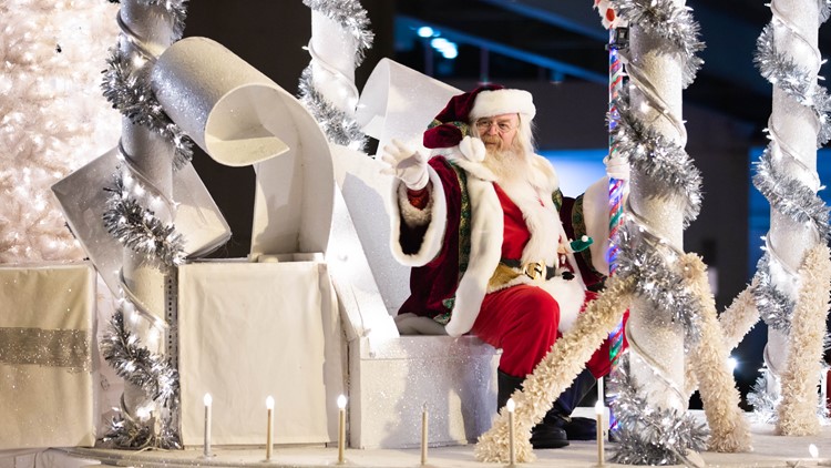 Annual Grand Illumination Parade returns to Norfolk with holiday magic