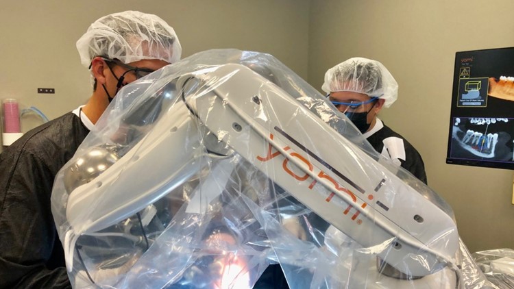 Virginia Beach dentists use FDA-approved robot to help with implant surgeries