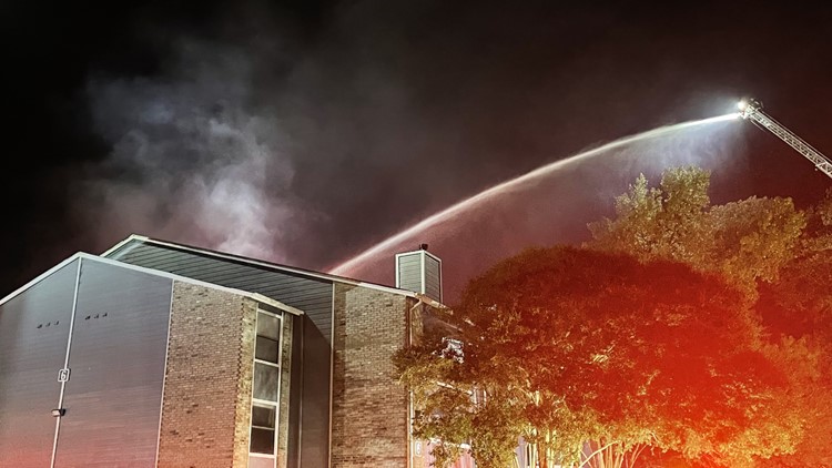 Several residents, firefighters hurt at apartment complex fire in Hampton