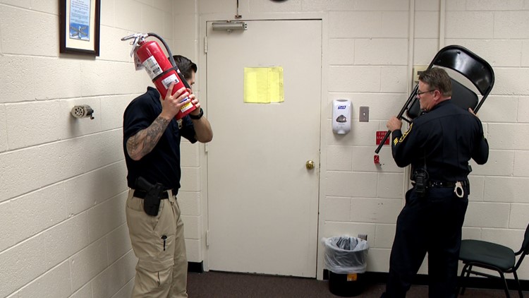 Norfolk deputies start active shooter response training for the public