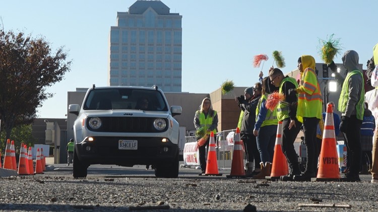 Thanksgiving turkeys and more: Mayflower Marathon kicks off 26th year