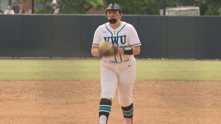 Freshman Hannah Hearl emerging as key arm for #5 Virginia Wesleyan softball