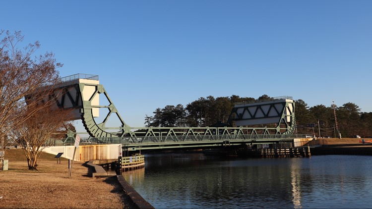 Van nearly crushed by counterweight on Great Bridge Bridge in Chesapeake