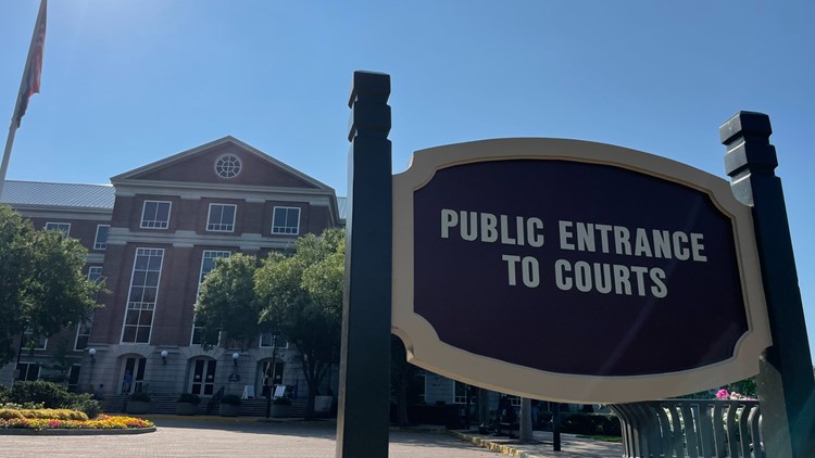 Virginia Beach man charged with voluntary manslaughter after bar fight turns deadly