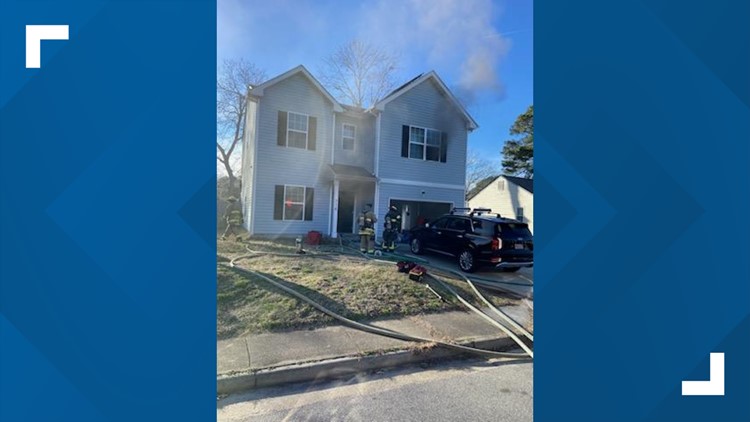 7 displaced, several pets dead after house fire in Chesapeake