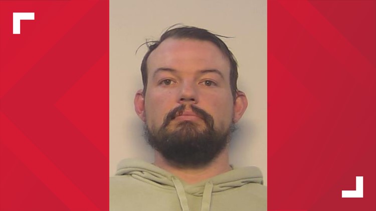 Chesapeake officer arrested on child pornography charges