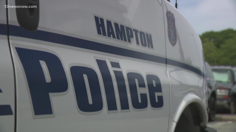 Teen shot while walking on Hampton street, according to police