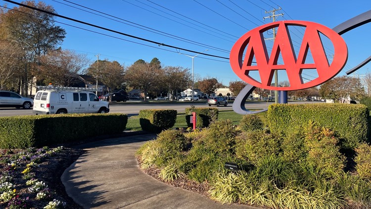 Travel ramps up ahead of Thanksgiving holiday