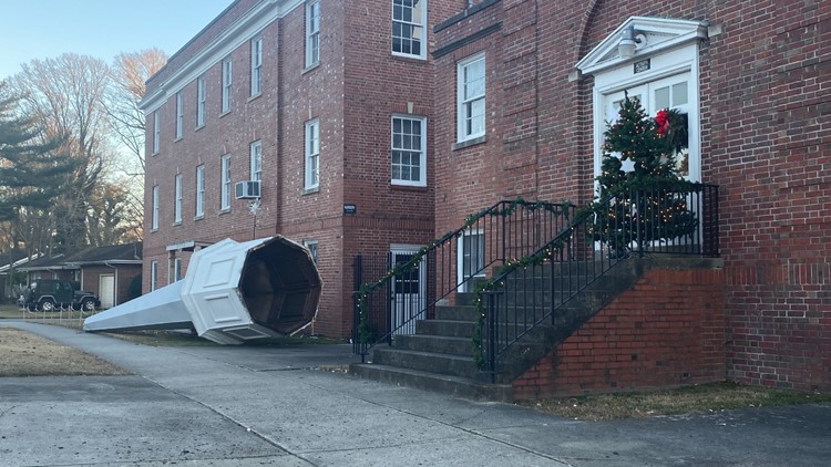 Frigid weather in Hampton Roads leads to a frightful Christmas weekend 2022