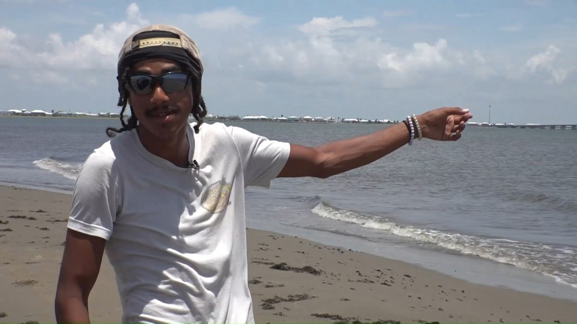 Louisiana shuttle driver rescues three tourists caught in rip current