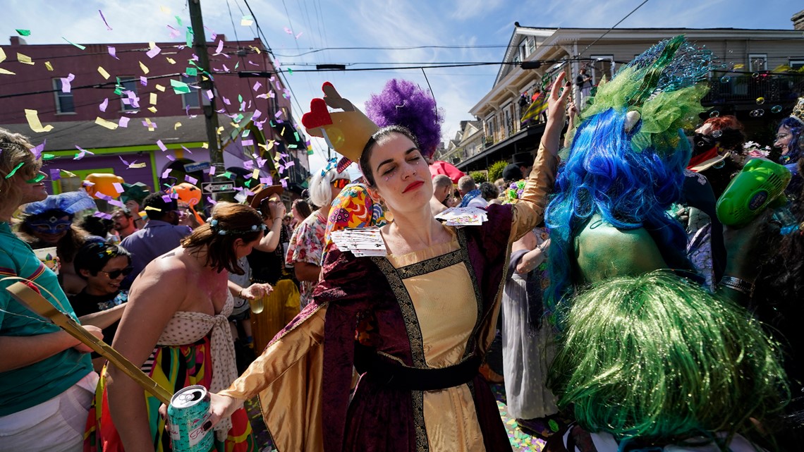 'Biggest party in the world' Mardi Gras returns for New Orleans - Vimarsana News