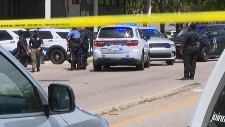 Teen fatally struck on motorized bike near Dillard University; police say driver remained on scene