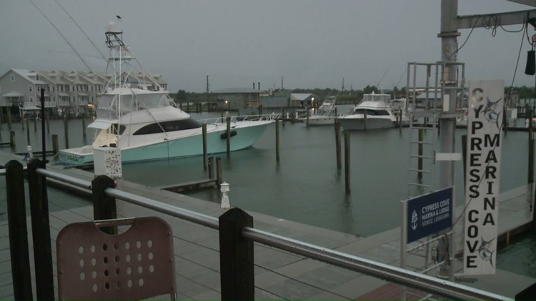 Venice businesses brace for potential flooding ahead of Hurricane Isaias