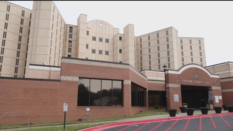 Fulton County offers Rice Street jail detainees last chance for diversion to ease overcrowding