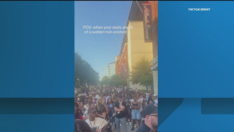 People say they were denied entry to Chris Brown concert in Atlanta after sections were deleted last minute