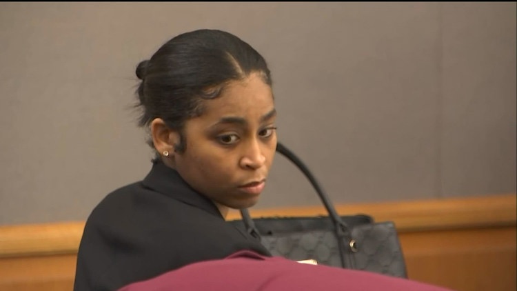 Judge allowing mom charged in hot car death of 1-year-old to work, take her other kids trick-or-treating