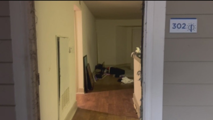 Suspect who was barricaded inside apartment complex in Downtown Atlanta taken into custody: APD