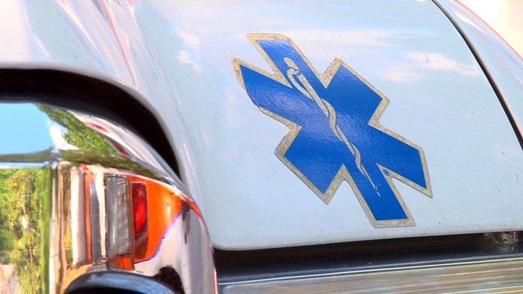 Man dies, 3 hurt in serious accident on Powder Springs Road in Marietta, police say