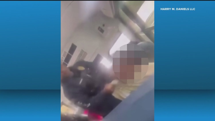 Complaints surface against Fulton County Schools resource officer who Tased student in neck on bus